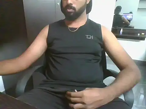 lovelyakash69 online show from 10-20-25, 06:25