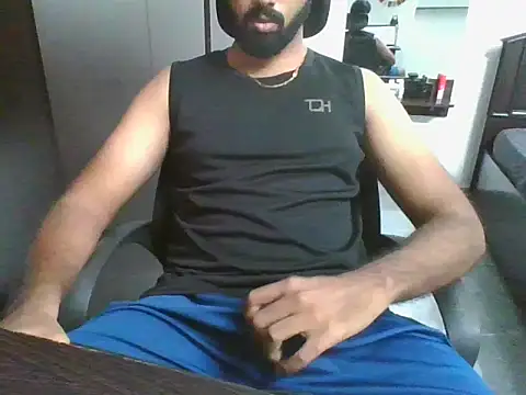 lovelyakash69 online show from 05-11-26, 05:57