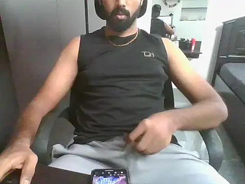 lovelyakash69 online show from 05-20-26, 11:05