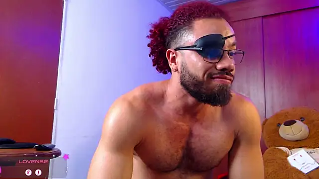Snapshot of pirata_fitness chatting on 09-19-25, 09:15 pirata fitness online show from 09-19-25, 09:15