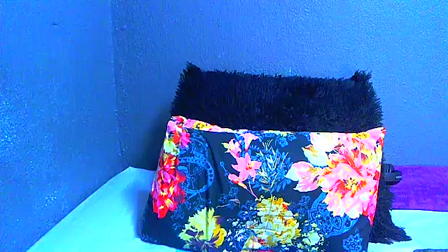 SMALLBOOBSXX online show from 07-12-26, 05:31