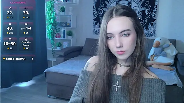 Snapshot of naugghtynikki chatting on 09-19-25, 05:09 naugghtynikki online show from 09-19-25, 05:09