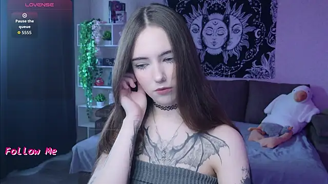 naugghtynikki online show from 10-07-25, 03:58