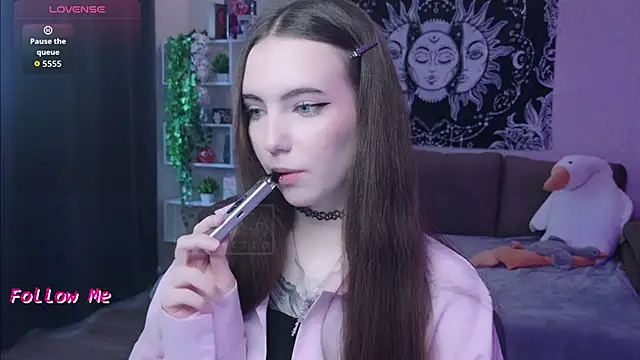 naugghtynikki online show from 11-05-25, 05:18