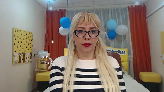 Snapshot of KatrinaCharm chatting on 09-21-25, 06:04 KatrinaCharm online show from 09-21-25, 06:04