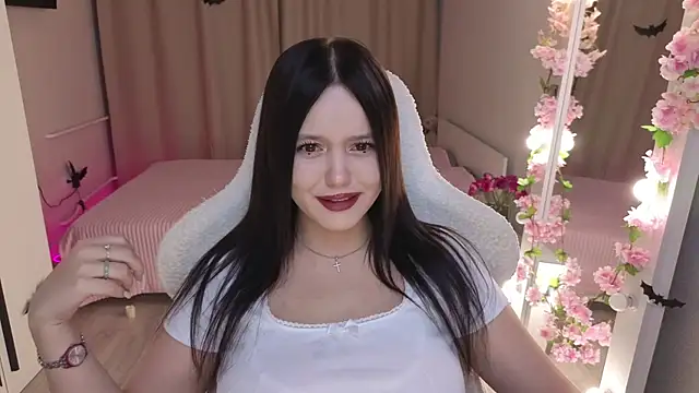 Snapshot of Betty__Davvis chatting on 11-03-25, 01:34 Betty Davvis online show from 11-03-25, 01:34