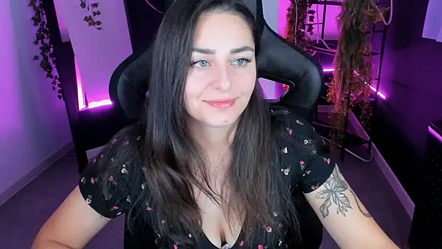 ValeriiMills online show from 10-09-25, 11:47