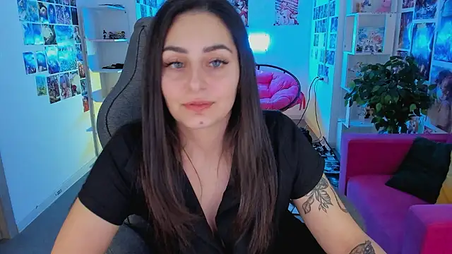 ValeriiMills online show from 02-16-26, 03:52