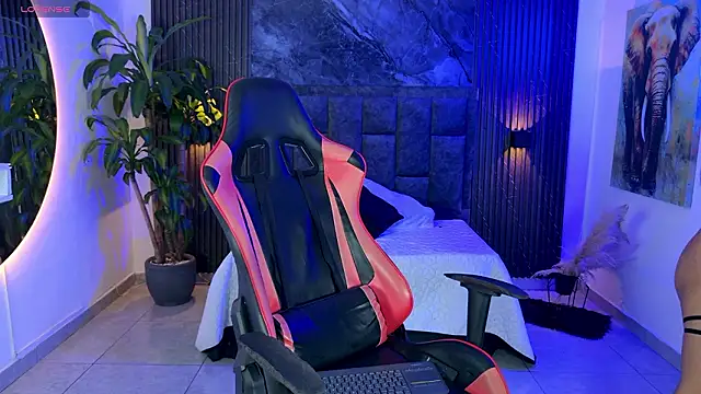 Lenna s online show from 02-18-26, 09:11