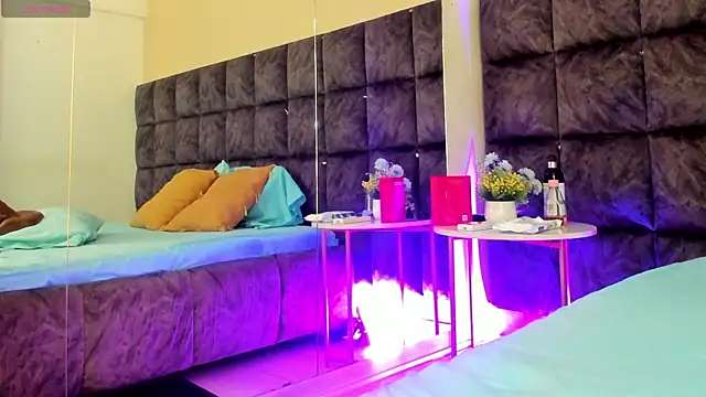 Snapshot of MeliissaAdamss chatting on 10-06-25, 08:50 MeliissaAdamss online show from 10-06-25, 08:50