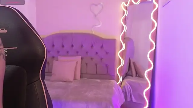 kissy tay online show from 09-14-25, 12:04