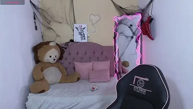 kissy tay online show from 11-06-25, 11:33