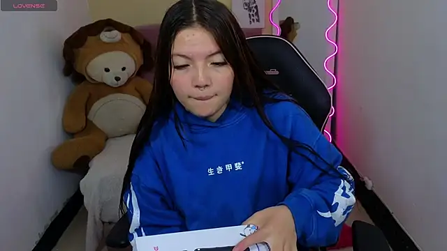 kissy tay online show from 11-07-25, 12:05