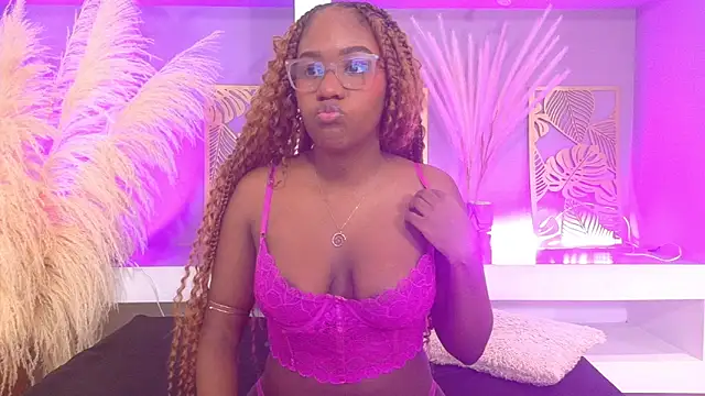 Snapshot of RachelStonne chatting on 11-27-25, 12:51 RachelStonne online show from 11-27-25, 12:51