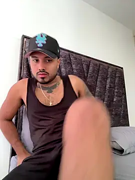 Snapshot of PapiStan chatting on 10-07-25, 01:52 PapiStan online show from 10-07-25, 01:52