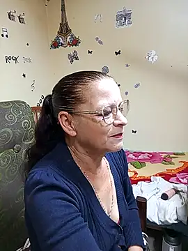 katrina perez online show from 09-12-25, 09:59