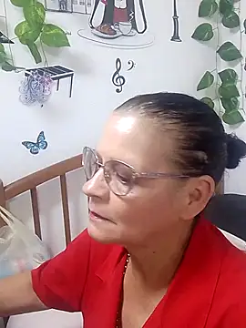 katrina perez online show from 05-10-26, 02:22