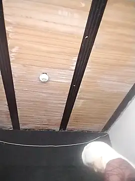 Snapshot of Cerecitaa02_ chatting on 10-18-25, 11:11 Cerecitaa02 online show from 10-18-25, 11:11