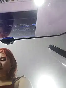 Snapshot of Cerecitaa02_ chatting on 10-29-25, 11:45 Cerecitaa02 online show from 10-29-25, 11:45