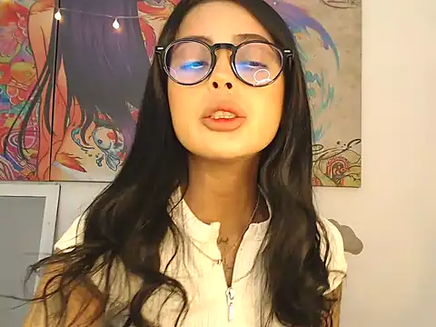 Snapshot of Sweetcandy18_Little chatting on 11-09-25, 09:02 Sweetcandy18 Little online show from 11-09-25, 09:02