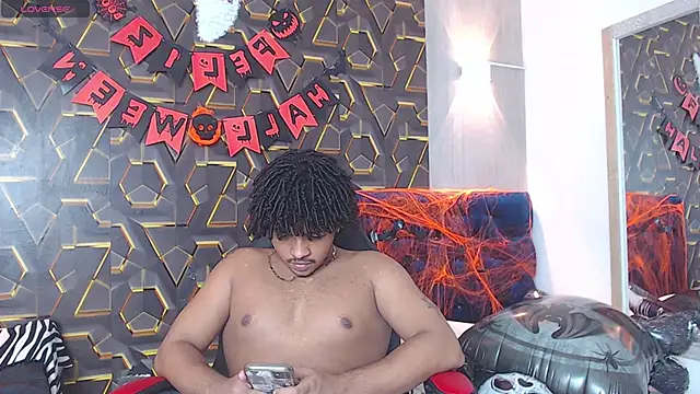 black king 241 online show from 10-20-25, 03:40