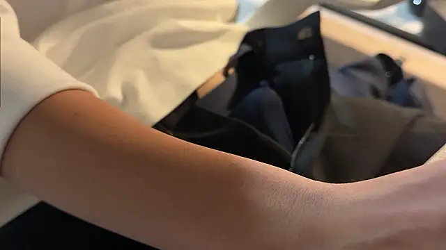 satoshi1008 online show from 10-30-25, 03:35