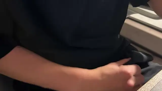 satoshi1008 online show from 10-31-25, 05:14