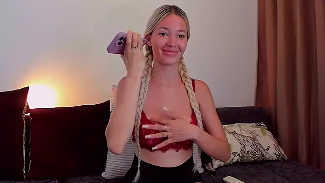 Melisa Sun  online show from 02-28-26, 02:56