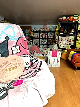 w3tkittty online show from 10-16-25, 11:06