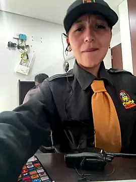 Snapshot of MELODY__06 chatting on 10-01-25, 12:33 MELODY 06 online show from 10-01-25, 12:33