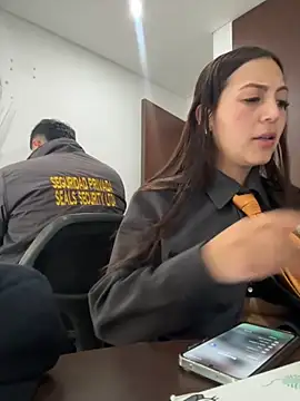 Snapshot of MELODY__06 chatting on 10-16-25, 12:39 MELODY 06 online show from 10-16-25, 12:39