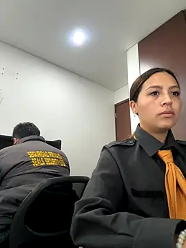 Snapshot of MELODY__06 chatting on 10-29-25, 01:13 MELODY 06 online show from 10-29-25, 01:13