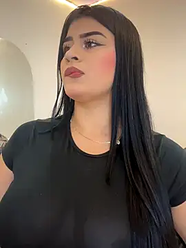 Snapshot of Kariina__69 chatting on 10-15-25, 03:17 Kariina 69 online show from 10-15-25, 03:17