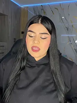 Snapshot of Kariina__69 chatting on 03-06-26, 03:03 Kariina 69 online show from 03-06-26, 03:03