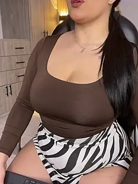 Snapshot of Kariina__69 chatting on 04-02-26, 07:11 Kariina 69 online show from 04-02-26, 07:11