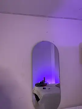 Snapshot of Kariina__69 chatting on 04-10-26, 11:09 Kariina 69 online show from 04-10-26, 11:09