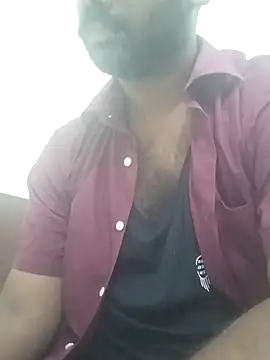 Snapshot of UrbanUtopia chatting on 09-11-25, 04:51 UrbanUtopia online show from 09-11-25, 04:51