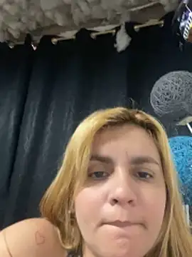 Isa-lox online show from 02-09-26, 08:02