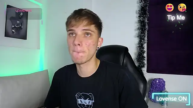 Robbin Blaze online show from 12-20-25, 03:02