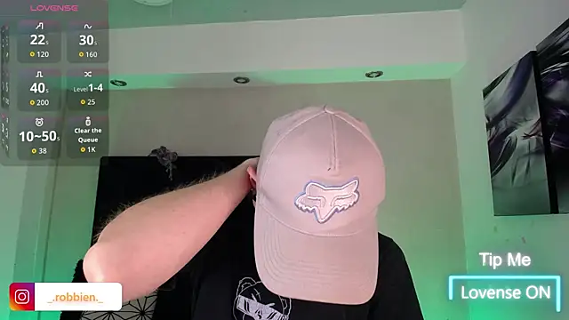 Snapshot of Robbin_Blaze chatting on 04-09-26, 06:19 Robbin Blaze online show from 04-09-26, 06:19