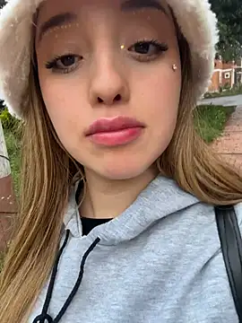 Snapshot of Baby__Otaku chatting on 02-24-26, 10:41 Baby Otaku online show from 02-24-26, 10:41