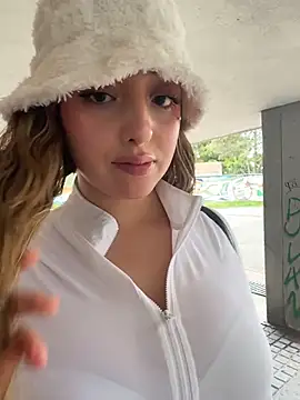 Snapshot of Baby__Otaku chatting on 03-15-26, 04:35 Baby Otaku online show from 03-15-26, 04:35