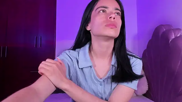 BellaSun  online show from 09-11-25, 04:23