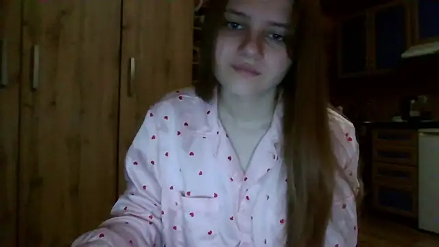 Snapshot of Little_shygirl chatting on 11-03-25, 03:08 Little shygirl online show from 11-03-25, 03:08