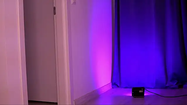 AryaDeluna online show from 10-26-25, 07:20