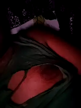 Snapshot of Brown69_guy chatting on 10-21-25, 08:53 Brown69 guy online show from 10-21-25, 08:53