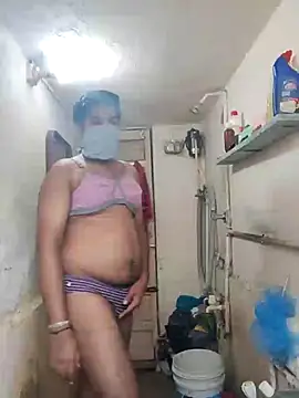 Snapshot of Brown69_guy chatting on 11-29-25, 06:16 Brown69 guy online show from 11-29-25, 06:16