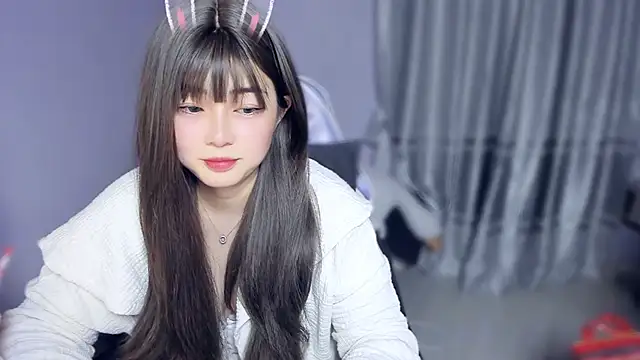 yuki3366 online show from 11-10-25, 01:32