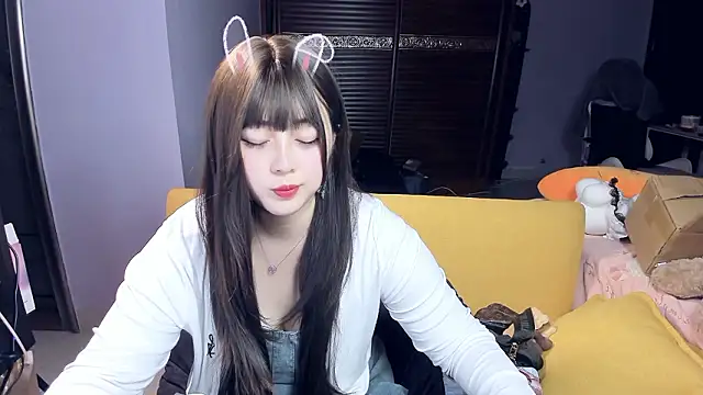 Snapshot of yuki3366 chatting on 02-25-26, 12:48 yuki3366 online show from 02-25-26, 12:48