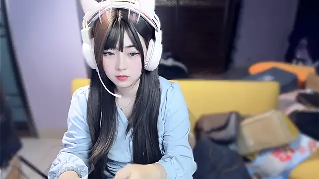 Snapshot of yuki3366 chatting on 03-07-26, 11:07 yuki3366 online show from 03-07-26, 11:07